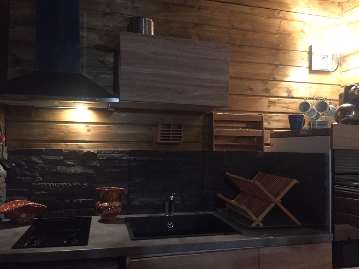 Gites Les Chalets Vezzani Spa Bagian luar foto