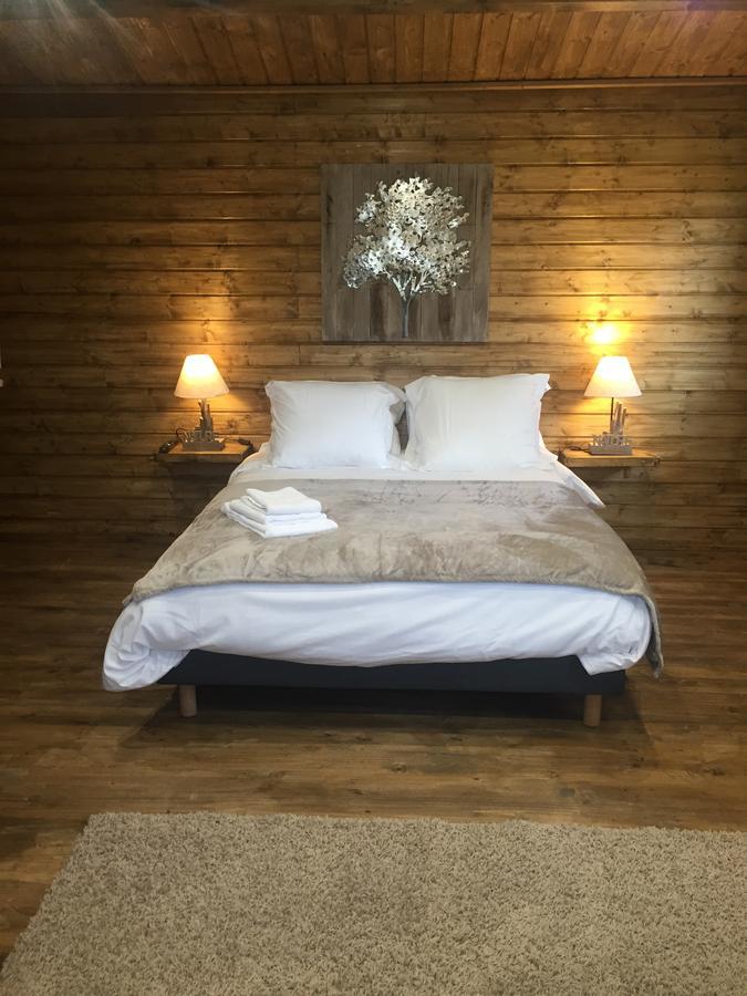 Gites Les Chalets Vezzani Spa Bagian luar foto
